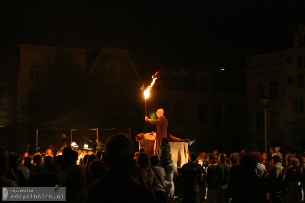 Deventer Op Stelten - 2009-07-02 - Compagnie Jo Bithume - Victor Frankenstein - by Eddy Dibbink (1) - by Eddy Dibbink